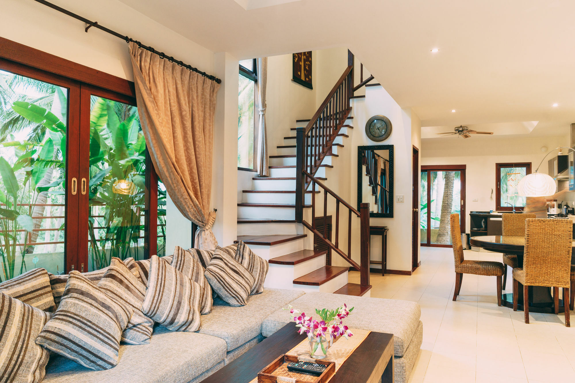 فندق Maenam Hills Samui شاطئ مينام المظهر الخارجي الصورة